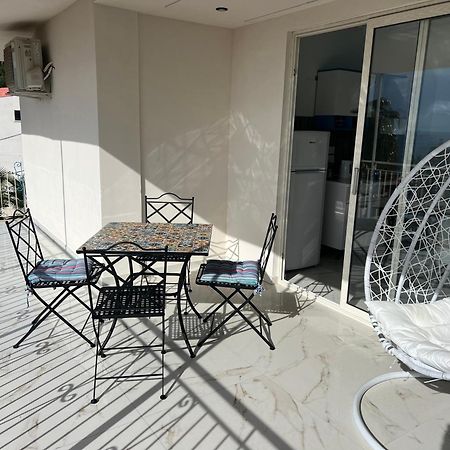 Ninfa Sul Mare Apartments 50 M E T R I Dal Mare Parcheggio Gratuito Custodito Capo Vaticano Zewnętrze zdjęcie