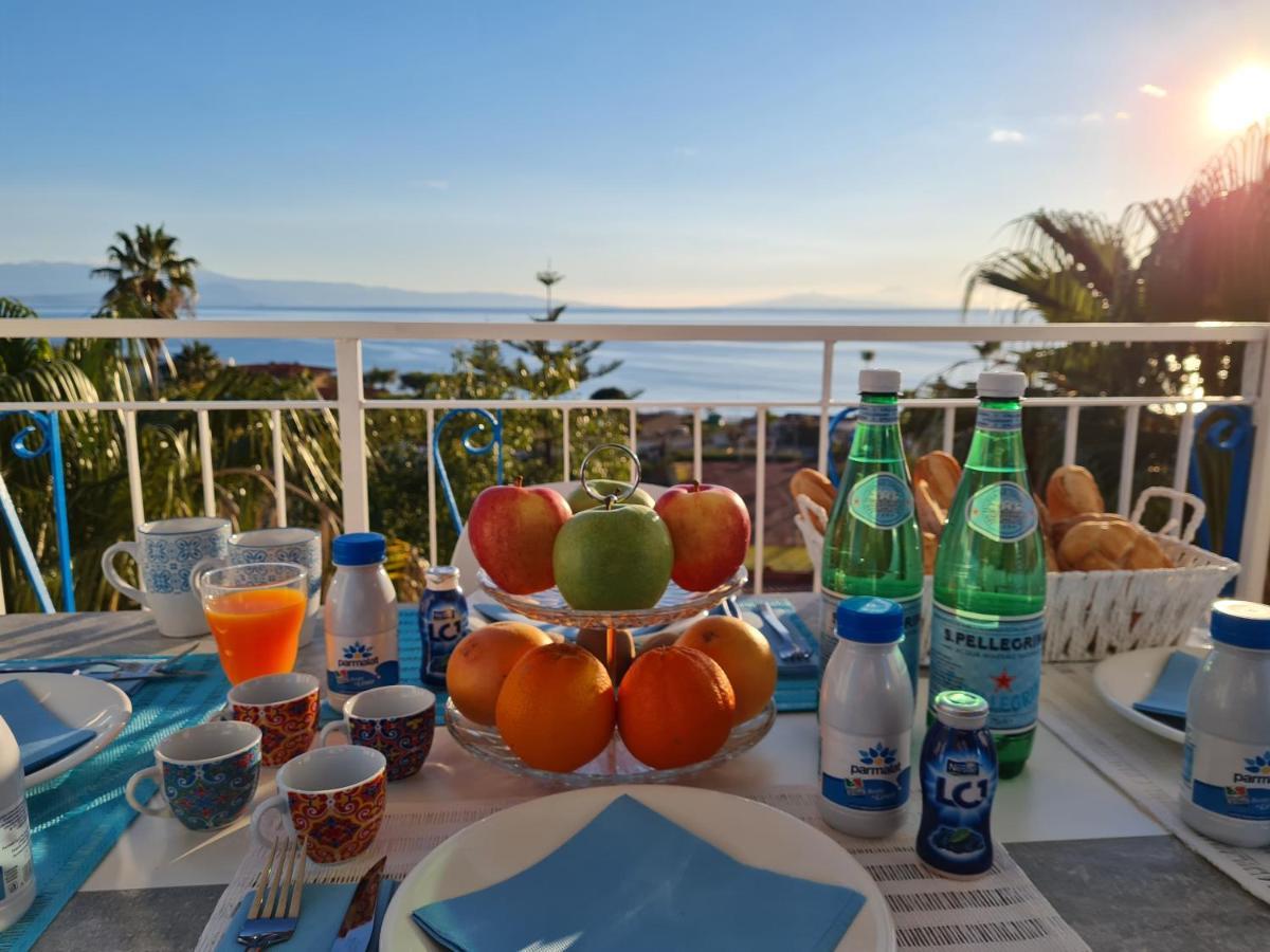 Ninfa Sul Mare Apartments 50 M E T R I Dal Mare Parcheggio Gratuito Custodito Capo Vaticano Zewnętrze zdjęcie