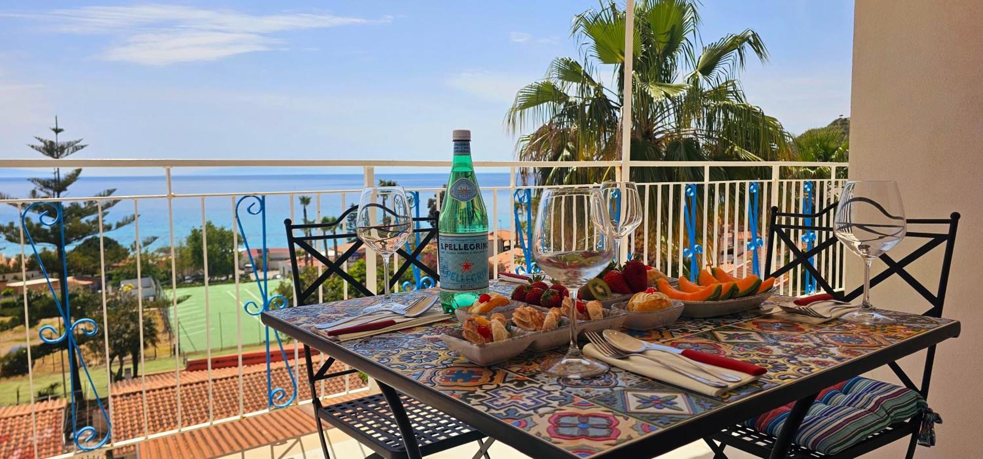 Ninfa Sul Mare Apartments 50 M E T R I Dal Mare Parcheggio Gratuito Custodito Capo Vaticano Zewnętrze zdjęcie