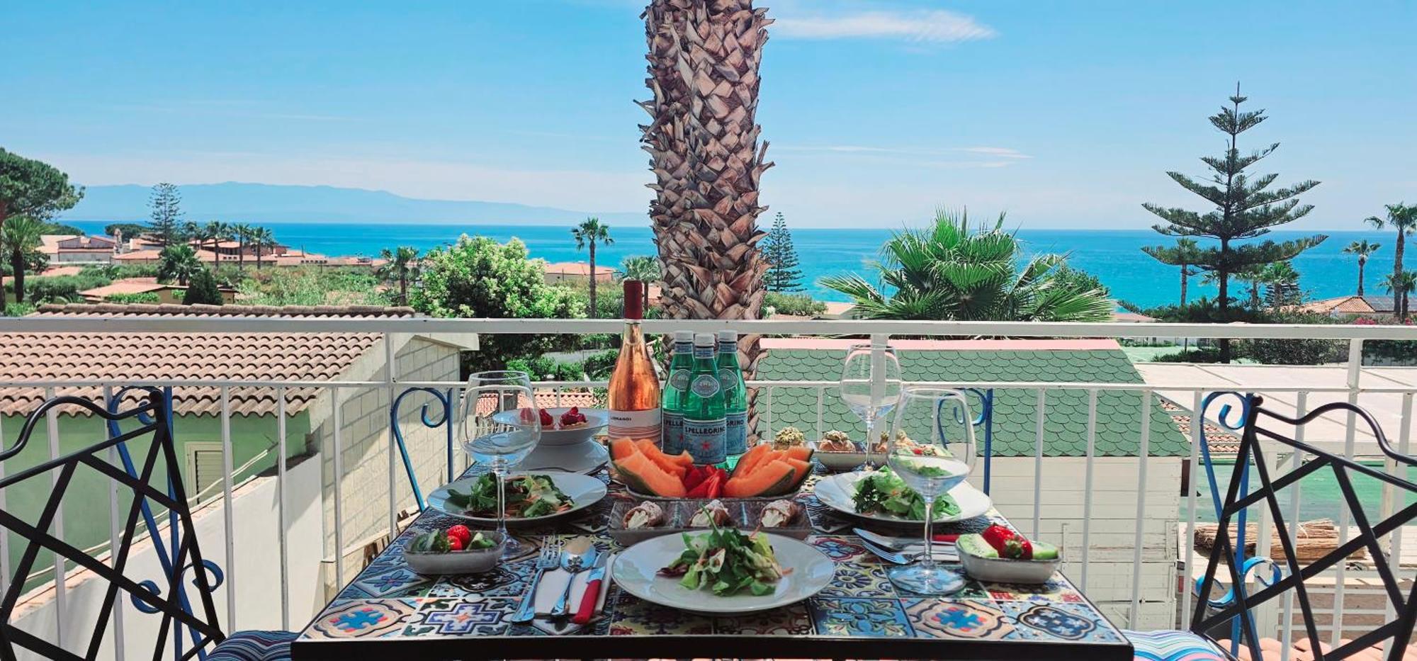 Ninfa Sul Mare Apartments 50 M E T R I Dal Mare Parcheggio Gratuito Custodito Capo Vaticano Zewnętrze zdjęcie